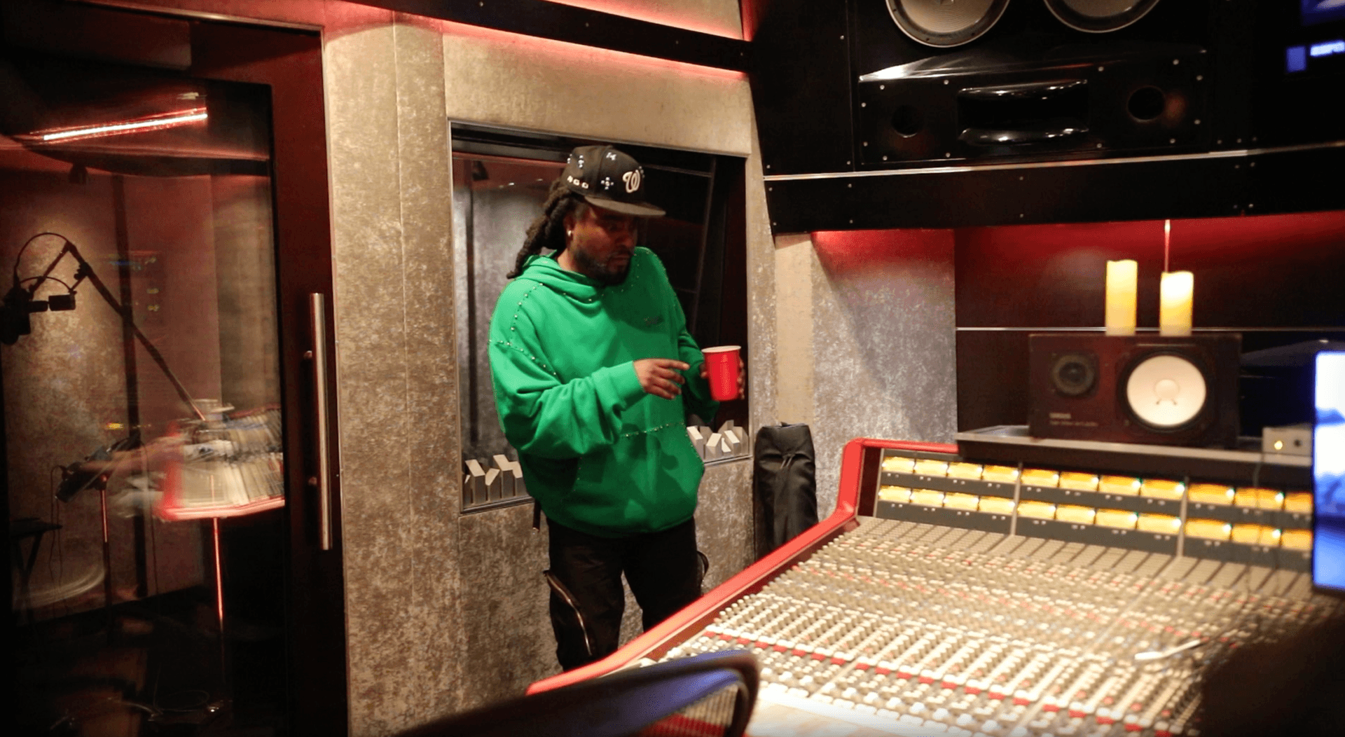 Listening Session - Exclusive Video Content 8