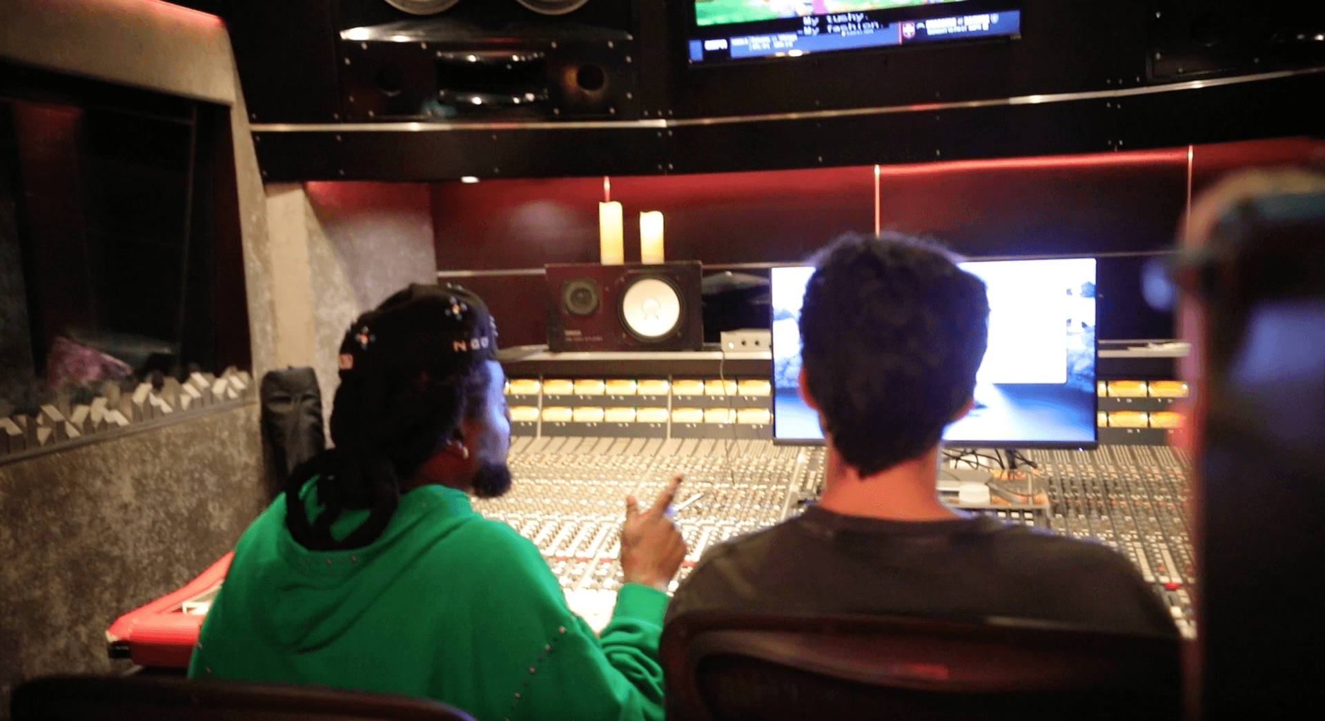 Listening Session - Exclusive Video Content 9