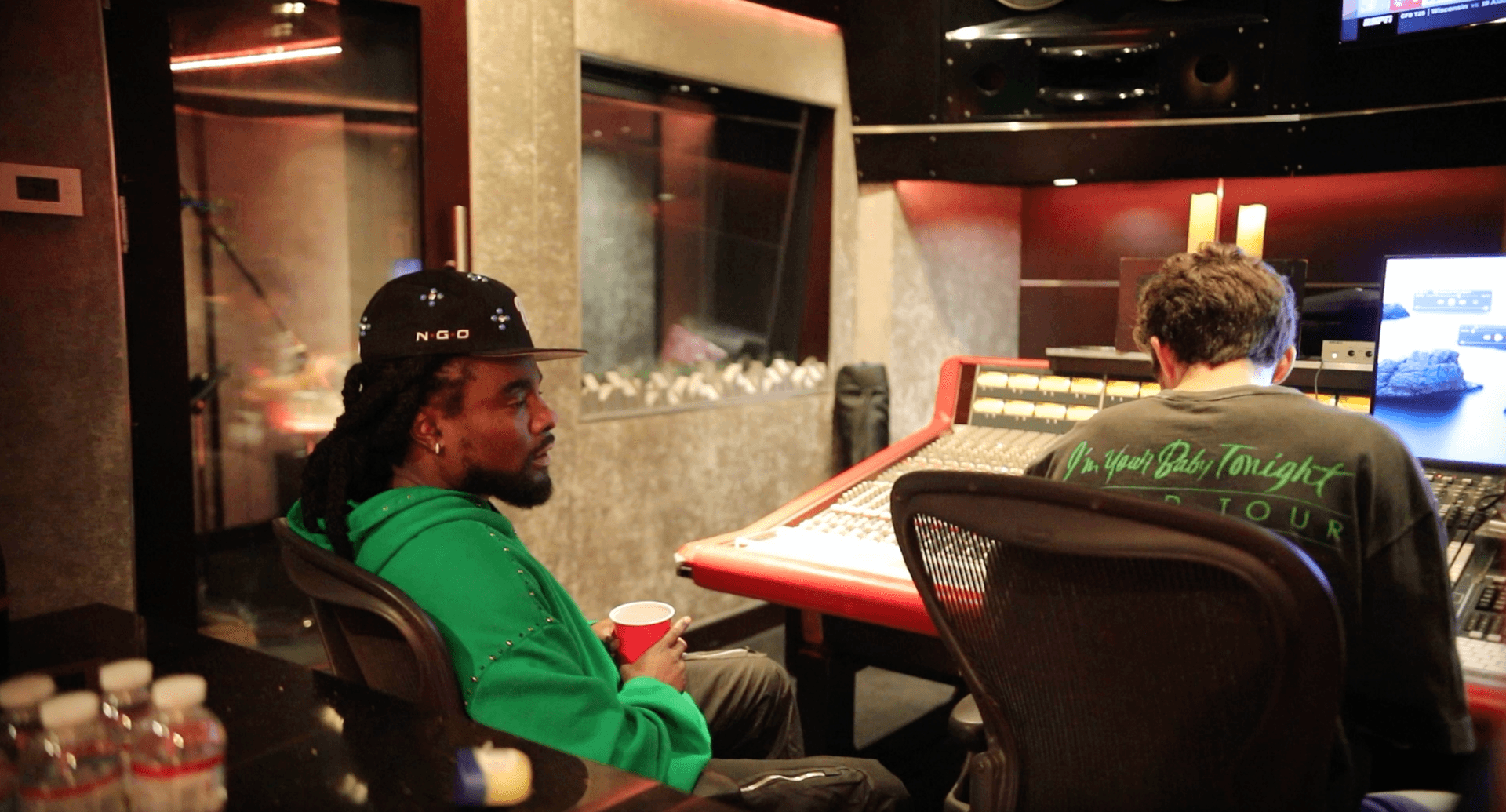 Listening Session - Exclusive Video Content 10