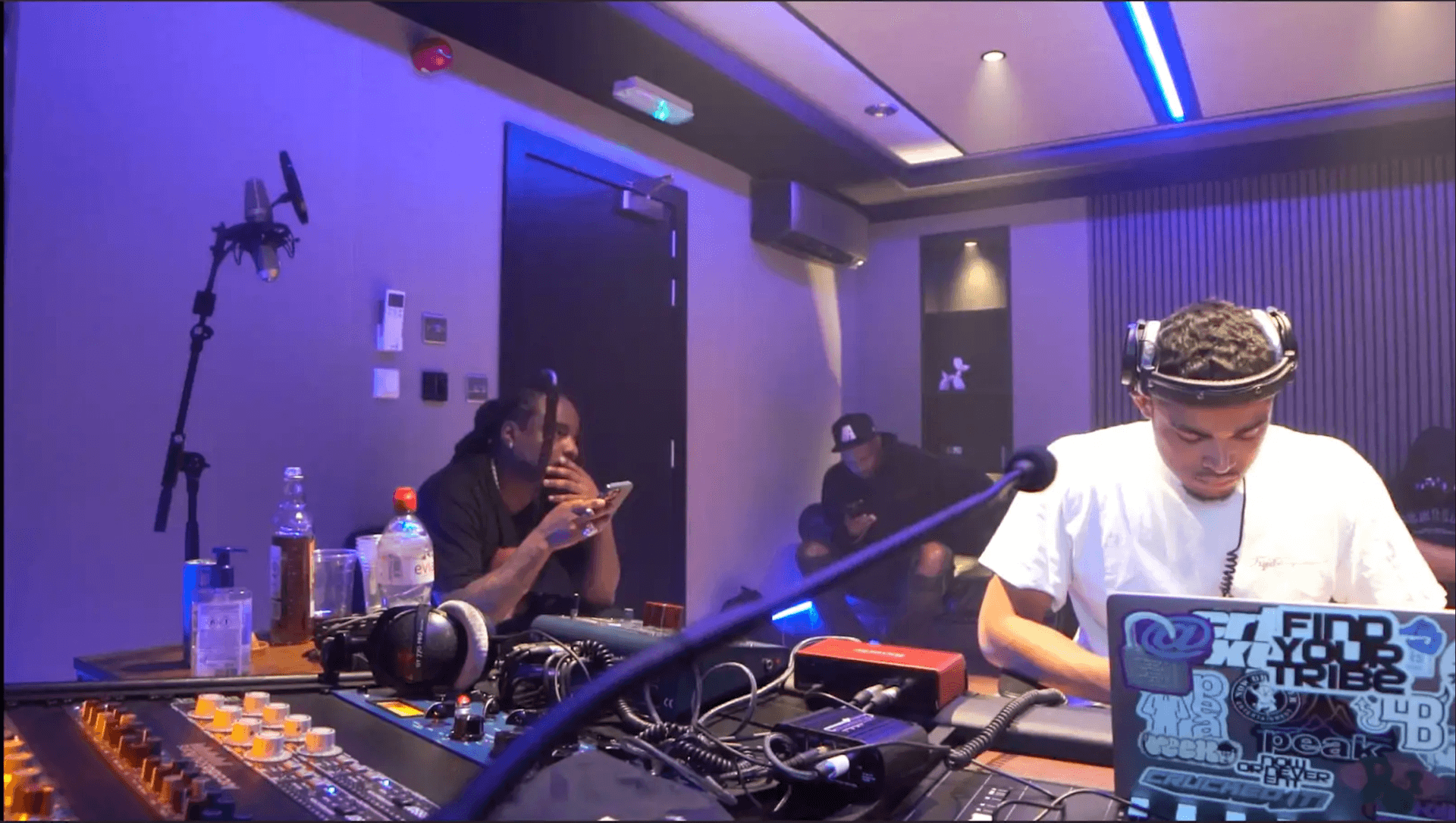 City On Fire' Sessions in London (Jun 2024)